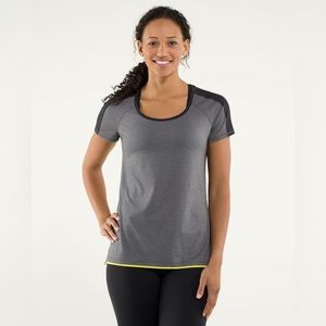 Lululemon Race Me Short Sleeve Shirt
Heathered Soot Light / Black /